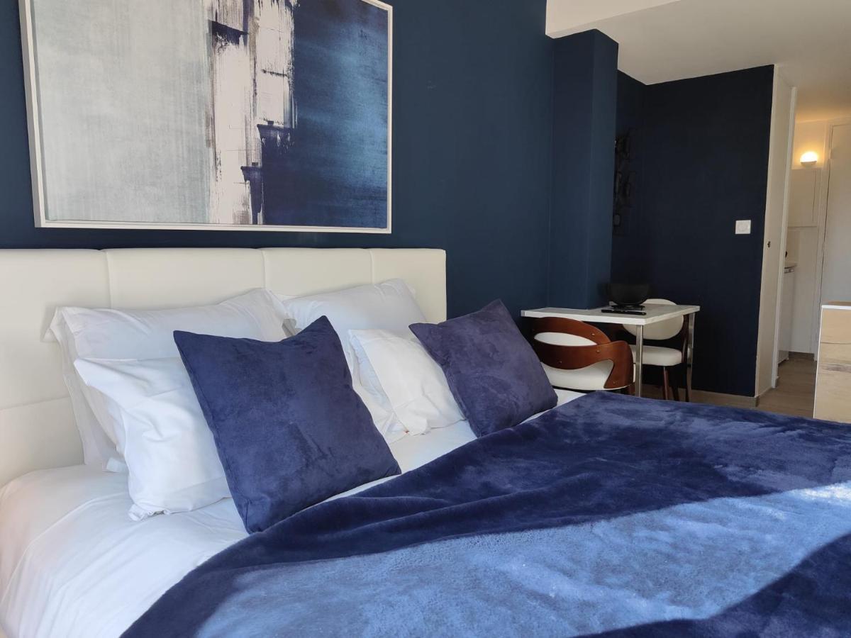 Suites Jm - Les Pins Marines - Jacuzzi & Vue Mer Bandol Exteriör bild